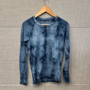 lululemon athletica Long Sleeve Crew - Blue Tie-Dye